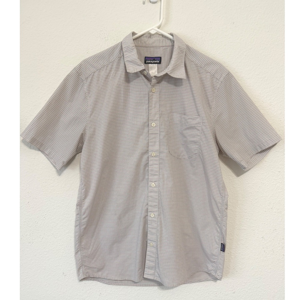 Patagonia Button Down Shirt Size M White Red Blue Grid Plaid Gorpcore Hiking